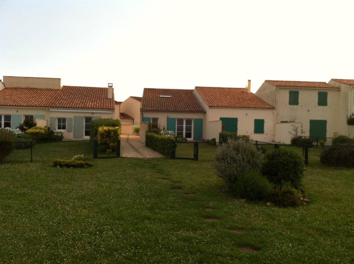 Maison La Flotte face à la mer Extérieur photo